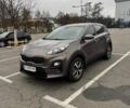 Коричневий Кіа Sportage, об'ємом двигуна 1.59 л та пробігом 64 тис. км за 18950 $, фото 1 на Automoto.ua