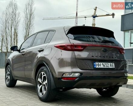 Коричневий Кіа Sportage, об'ємом двигуна 1.59 л та пробігом 53 тис. км за 13900 $, фото 5 на Automoto.ua