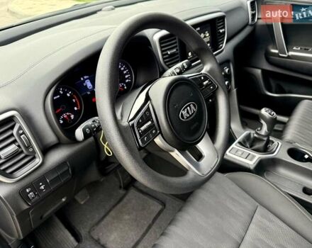 Коричневий Кіа Sportage, об'ємом двигуна 1.59 л та пробігом 53 тис. км за 13900 $, фото 35 на Automoto.ua