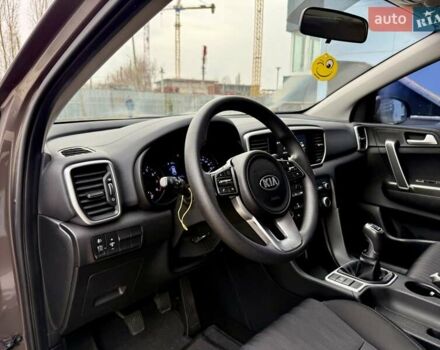 Коричневий Кіа Sportage, об'ємом двигуна 1.59 л та пробігом 53 тис. км за 13900 $, фото 36 на Automoto.ua