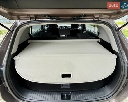 Коричневий Кіа Sportage, об'ємом двигуна 1.59 л та пробігом 53 тис. км за 13900 $, фото 70 на Automoto.ua