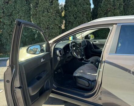 Коричневый Киа Sportage, объемом двигателя 1.59 л и пробегом 33 тыс. км за 19500 $, фото 10 на Automoto.ua