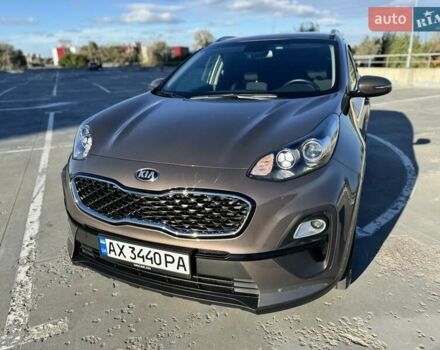 Кіа Sportage 2021 у Харкові на Automoto.ua Коричневий Кіа Sportage, об'ємом двигуна 1.59 л та пробігом 66 тис. км за 18999 $, фото 26 на Automoto.ua