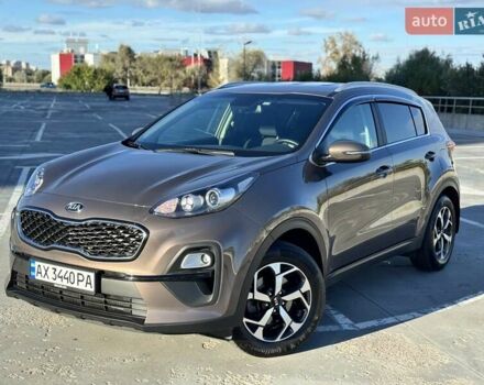 Кіа Sportage 2021 у Харкові на Automoto.ua Коричневий Кіа Sportage, об'ємом двигуна 1.59 л та пробігом 66 тис. км за 18999 $, фото 11 на Automoto.ua