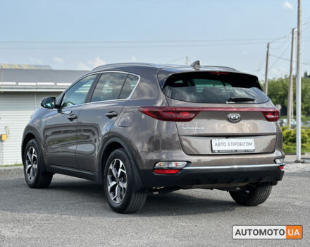 Коричневый Киа Sportage, объемом двигателя 1.6 л и пробегом 39 тыс. км за 811200 $, фото 10 на Automoto.ua