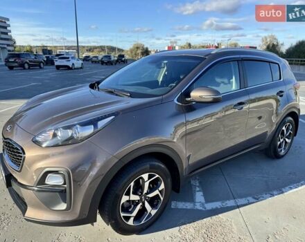 Кіа Sportage 2021 у Харкові на Automoto.ua Коричневий Кіа Sportage, об'ємом двигуна 1.59 л та пробігом 66 тис. км за 18999 $, фото 14 на Automoto.ua