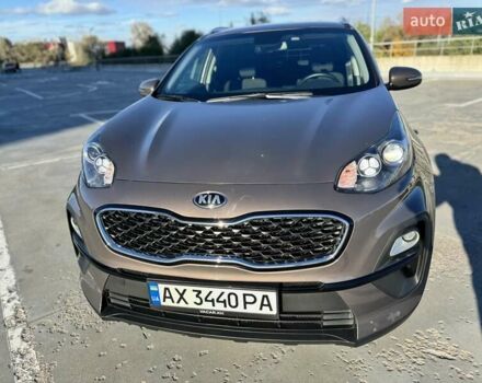 Кіа Sportage 2021 у Харкові на Automoto.ua Коричневий Кіа Sportage, об'ємом двигуна 1.59 л та пробігом 66 тис. км за 18999 $, фото 27 на Automoto.ua
