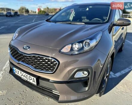 Кіа Sportage 2021 у Харкові на Automoto.ua Коричневий Кіа Sportage, об'ємом двигуна 1.59 л та пробігом 66 тис. км за 18999 $, фото 29 на Automoto.ua