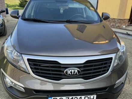 Коричневый Киа Sportage, объемом двигателя 2 л и пробегом 152 тыс. км за 12500 $, фото 1 на Automoto.ua