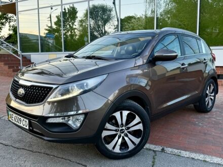 Кіа Sportage 2012 у Дніпро (Дніпропетровську) на Automoto.ua Коричневий Кіа Sportage, об'ємом двигуна 2.4 л та пробігом 129 тис. км за 12000 $, фото 1 на Automoto.ua