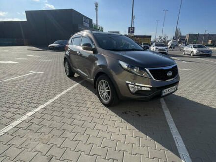 Коричневий Кіа Sportage, об'ємом двигуна 2 л та пробігом 196 тис. км за 16900 $, фото 1 на Automoto.ua