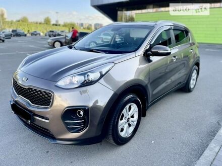 Коричневый Киа Sportage, объемом двигателя 1.7 л и пробегом 131 тыс. км за 16500 $, фото 1 на Automoto.ua