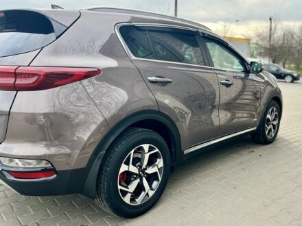 Коричневый Киа Sportage, объемом двигателя 2 л и пробегом 98 тыс. км за 27000 $, фото 1 на Automoto.ua