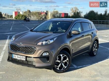 Кіа Sportage 2021 у Харкові на Automoto.ua Коричневий Кіа Sportage, об'ємом двигуна 1.59 л та пробігом 66 тис. км за 18999 $, фото 1 на Automoto.ua