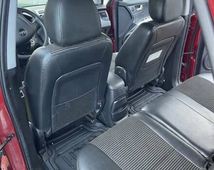 Красный Киа Sportage, объемом двигателя 1.99 л и пробегом 224 тыс. км за 7799 $, фото 13 на Automoto.ua