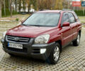 Красный Киа Sportage, объемом двигателя 2.66 л и пробегом 275 тыс. км за 7500 $, фото 6 на Automoto.ua
