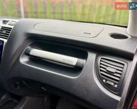 Красный Киа Sportage, объемом двигателя 2.66 л и пробегом 275 тыс. км за 7500 $, фото 35 на Automoto.ua