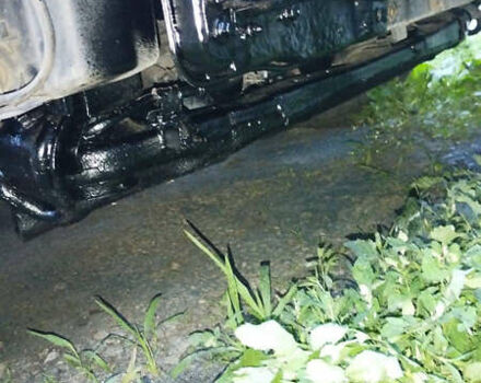 Красный Киа Sportage, объемом двигателя 2.66 л и пробегом 275 тыс. км за 7500 $, фото 59 на Automoto.ua