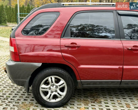 Красный Киа Sportage, объемом двигателя 2.66 л и пробегом 275 тыс. км за 7500 $, фото 16 на Automoto.ua