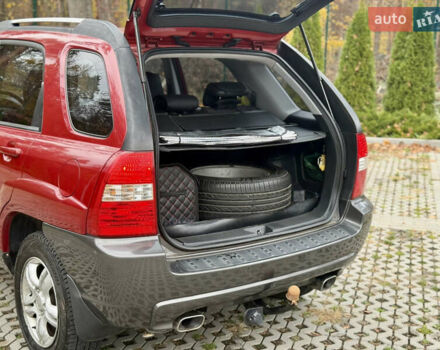 Красный Киа Sportage, объемом двигателя 2.66 л и пробегом 275 тыс. км за 7500 $, фото 30 на Automoto.ua