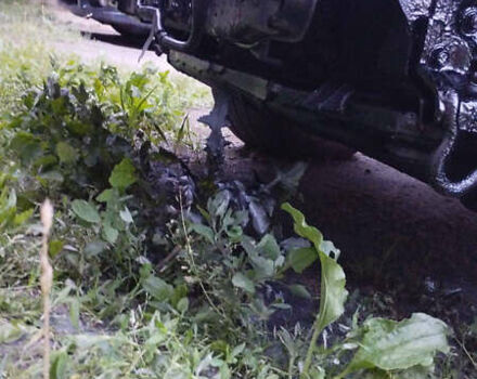 Красный Киа Sportage, объемом двигателя 2.66 л и пробегом 275 тыс. км за 7500 $, фото 61 на Automoto.ua