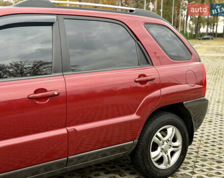 Красный Киа Sportage, объемом двигателя 2.66 л и пробегом 275 тыс. км за 7500 $, фото 19 на Automoto.ua