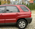 Красный Киа Sportage, объемом двигателя 2.66 л и пробегом 275 тыс. км за 7500 $, фото 27 на Automoto.ua