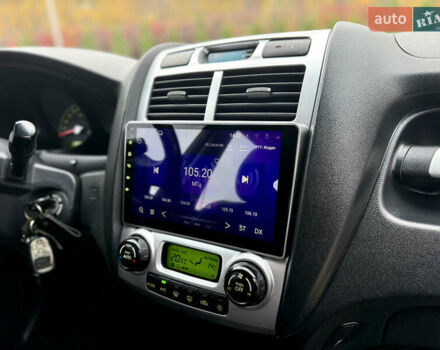 Красный Киа Sportage, объемом двигателя 2.66 л и пробегом 275 тыс. км за 7500 $, фото 36 на Automoto.ua