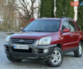 Червоний Кіа Sportage, об'ємом двигуна 2 л та пробігом 300 тис. км за 5999 $, фото 3 на Automoto.ua