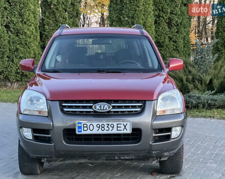 Червоний Кіа Sportage, об'ємом двигуна 2 л та пробігом 300 тис. км за 5999 $, фото 7 на Automoto.ua