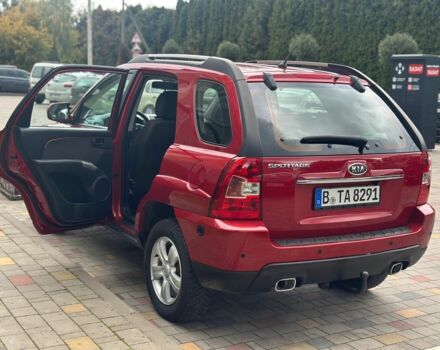 Красный Киа Sportage, объемом двигателя 2 л и пробегом 222 тыс. км за 8500 $, фото 4 на Automoto.ua