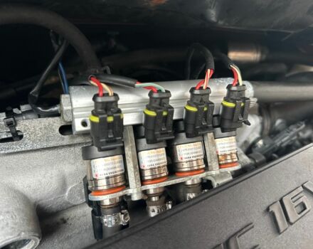 Красный Киа Sportage, объемом двигателя 2 л и пробегом 222 тыс. км за 8500 $, фото 18 на Automoto.ua