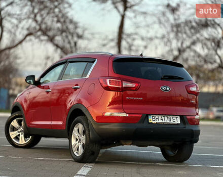 Червоний Кіа Sportage, об'ємом двигуна 2 л та пробігом 150 тис. км за 13500 $, фото 2 на Automoto.ua