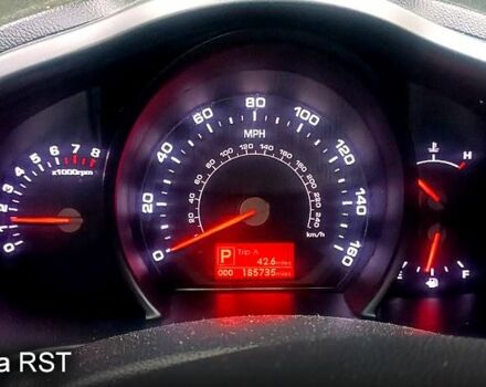 Красный Киа Sportage, объемом двигателя 2.4 л и пробегом 300 тыс. км за 10500 $, фото 11 на Automoto.ua