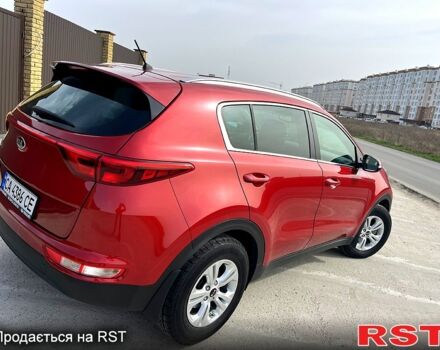 Красный Киа Sportage, объемом двигателя 2 л и пробегом 92 тыс. км за 16600 $, фото 4 на Automoto.ua