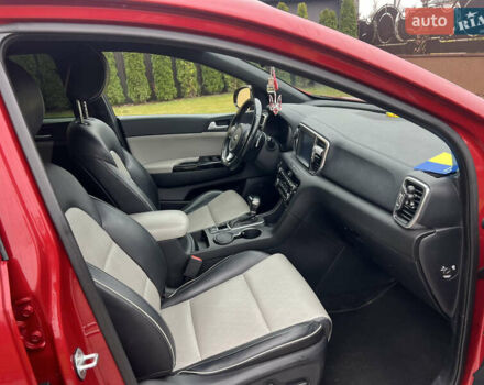 Червоний Кіа Sportage, об'ємом двигуна 2 л та пробігом 132 тис. км за 19300 $, фото 13 на Automoto.ua