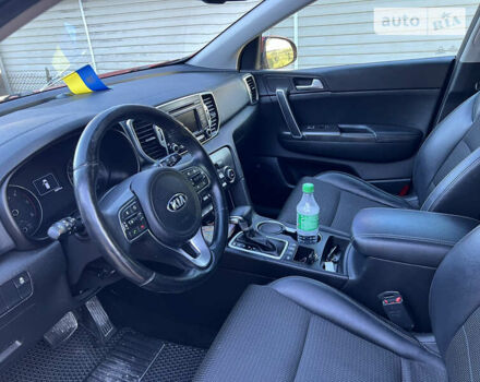Красный Киа Sportage, объемом двигателя 2 л и пробегом 130 тыс. км за 19300 $, фото 21 на Automoto.ua