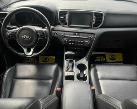 Красный Киа Sportage, объемом двигателя 2.4 л и пробегом 155 тыс. км за 16800 $, фото 8 на Automoto.ua