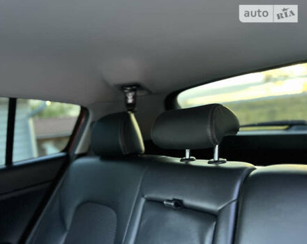 Красный Киа Sportage, объемом двигателя 2 л и пробегом 130 тыс. км за 19300 $, фото 12 на Automoto.ua