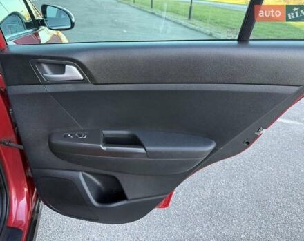 Червоний Кіа Sportage, об'ємом двигуна 1.69 л та пробігом 58 тис. км за 18800 $, фото 51 на Automoto.ua