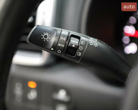 Красный Киа Sportage, объемом двигателя 2 л и пробегом 144 тыс. км за 21800 $, фото 72 на Automoto.ua