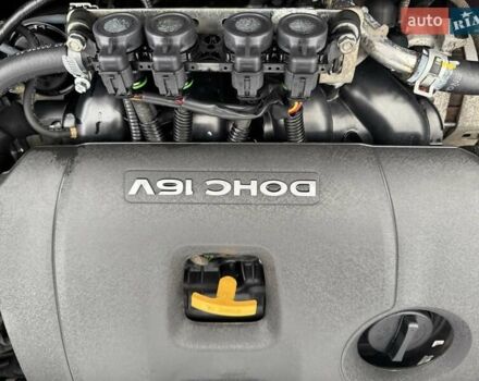 Красный Киа Sportage, объемом двигателя 2 л и пробегом 110 тыс. км за 17600 $, фото 18 на Automoto.ua