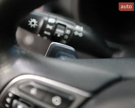 Красный Киа Sportage, объемом двигателя 2 л и пробегом 144 тыс. км за 21800 $, фото 92 на Automoto.ua