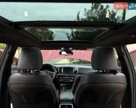 Червоний Кіа Sportage, об'ємом двигуна 2 л та пробігом 97 тис. км за 20700 $, фото 56 на Automoto.ua