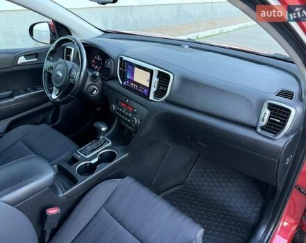 Червоний Кіа Sportage, об'ємом двигуна 1.69 л та пробігом 58 тис. км за 18800 $, фото 31 на Automoto.ua