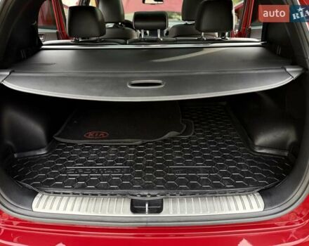 Червоний Кіа Sportage, об'ємом двигуна 2 л та пробігом 97 тис. км за 20700 $, фото 49 на Automoto.ua