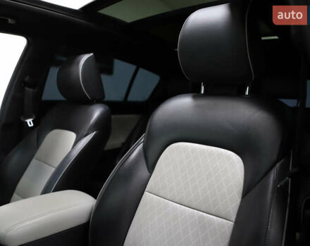 Красный Киа Sportage, объемом двигателя 2 л и пробегом 144 тыс. км за 21800 $, фото 68 на Automoto.ua