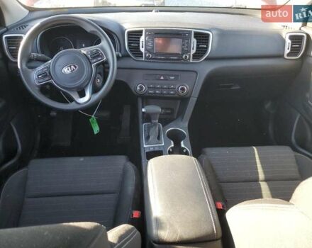 Красный Киа Sportage, объемом двигателя 2.4 л и пробегом 140 тыс. км за 2450 $, фото 7 на Automoto.ua