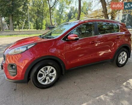 Червоний Кіа Sportage, об'ємом двигуна 2 л та пробігом 138 тис. км за 17500 $, фото 5 на Automoto.ua