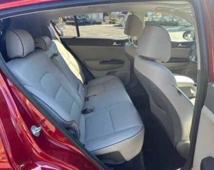 Киа Sportage 2017 в Хмельницком на Automoto.ua Красный Киа Sportage, объемом двигателя 2.4 л и пробегом 51 тыс. км за 3200 $, фото 11 на Automoto.ua